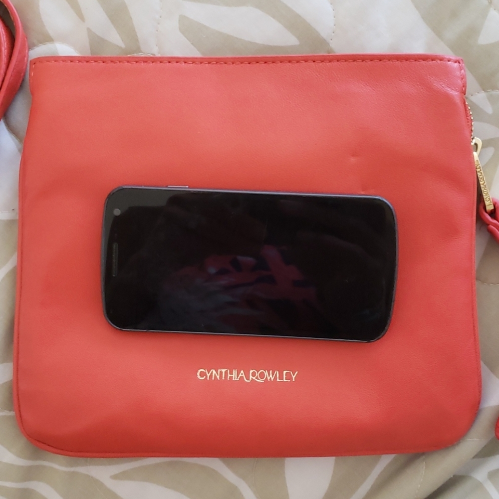 Purse - Picture 2 of 4